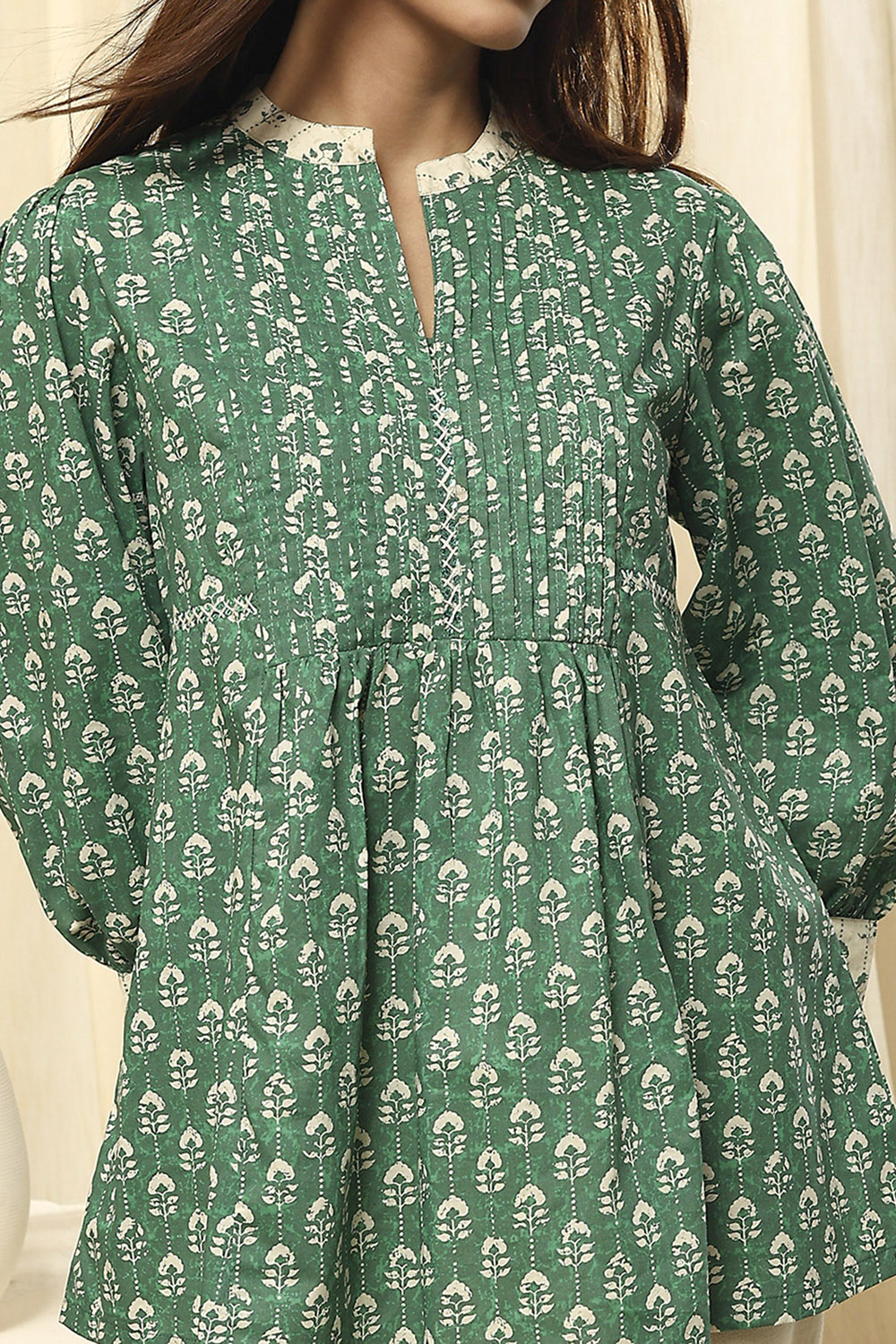 Green Cotton Printed Short A-Line Kurta image number 1