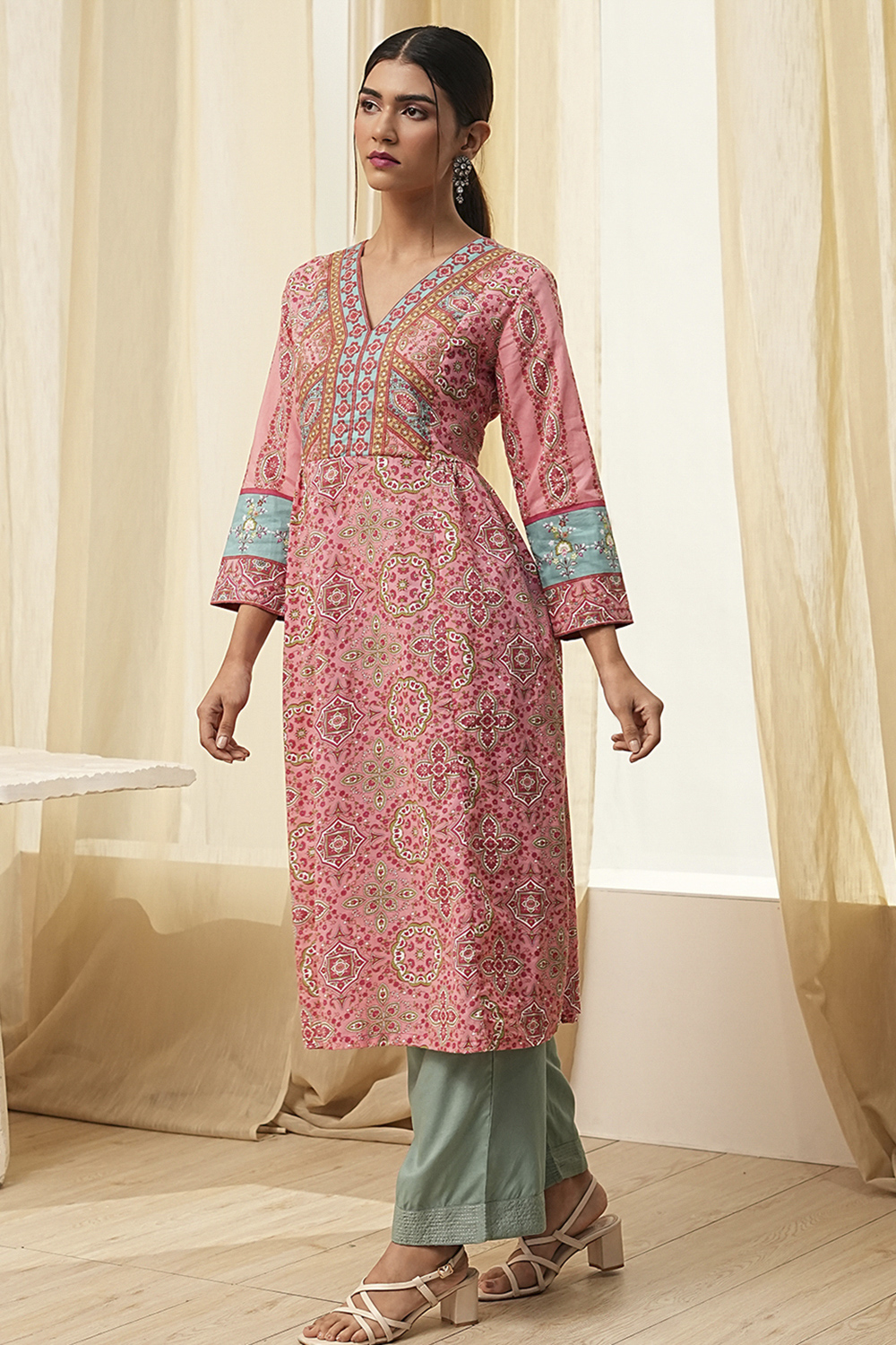 Pink Pure Cotton Printed A-Line Kurta image number 2