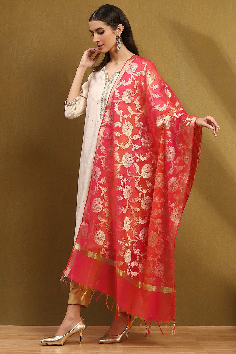 Pink Polyester Dupatta image number 2