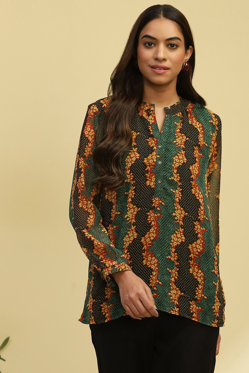 Green Georgette Printed Straight Kurti image number 5