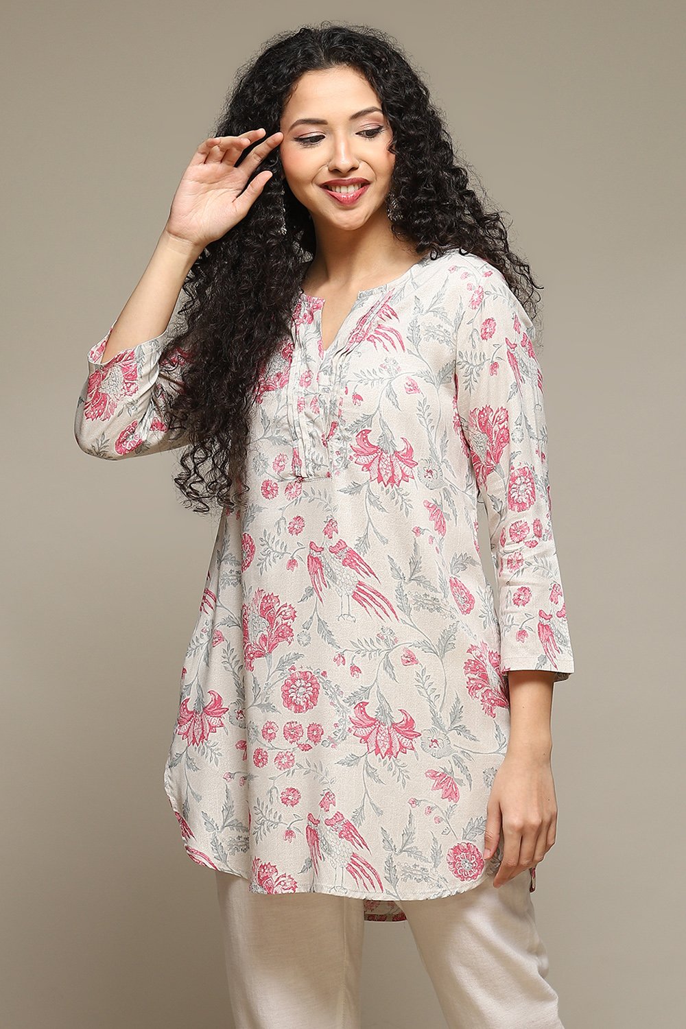 Ecru Rayon Printed Kurti image number 2