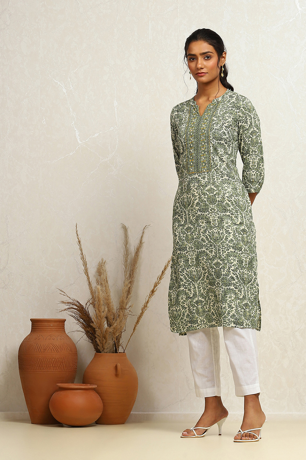 Green Cotton Printed Straight Kurta image number 2