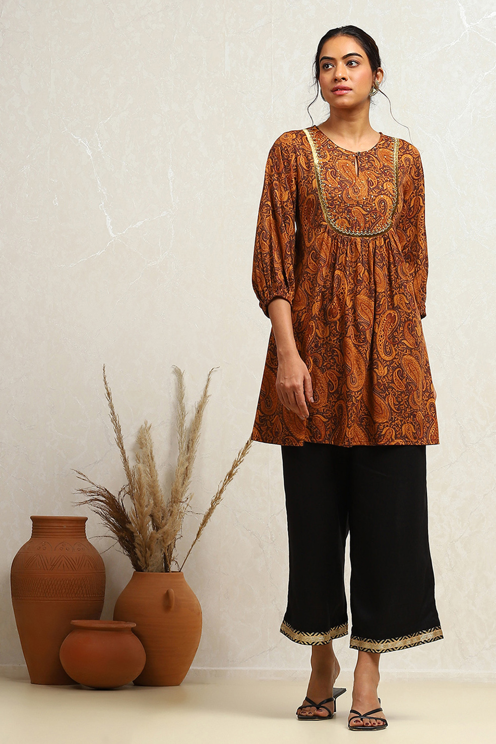 Mustard Yellow Cotton Paisley Printed A-line Kurti image number 5