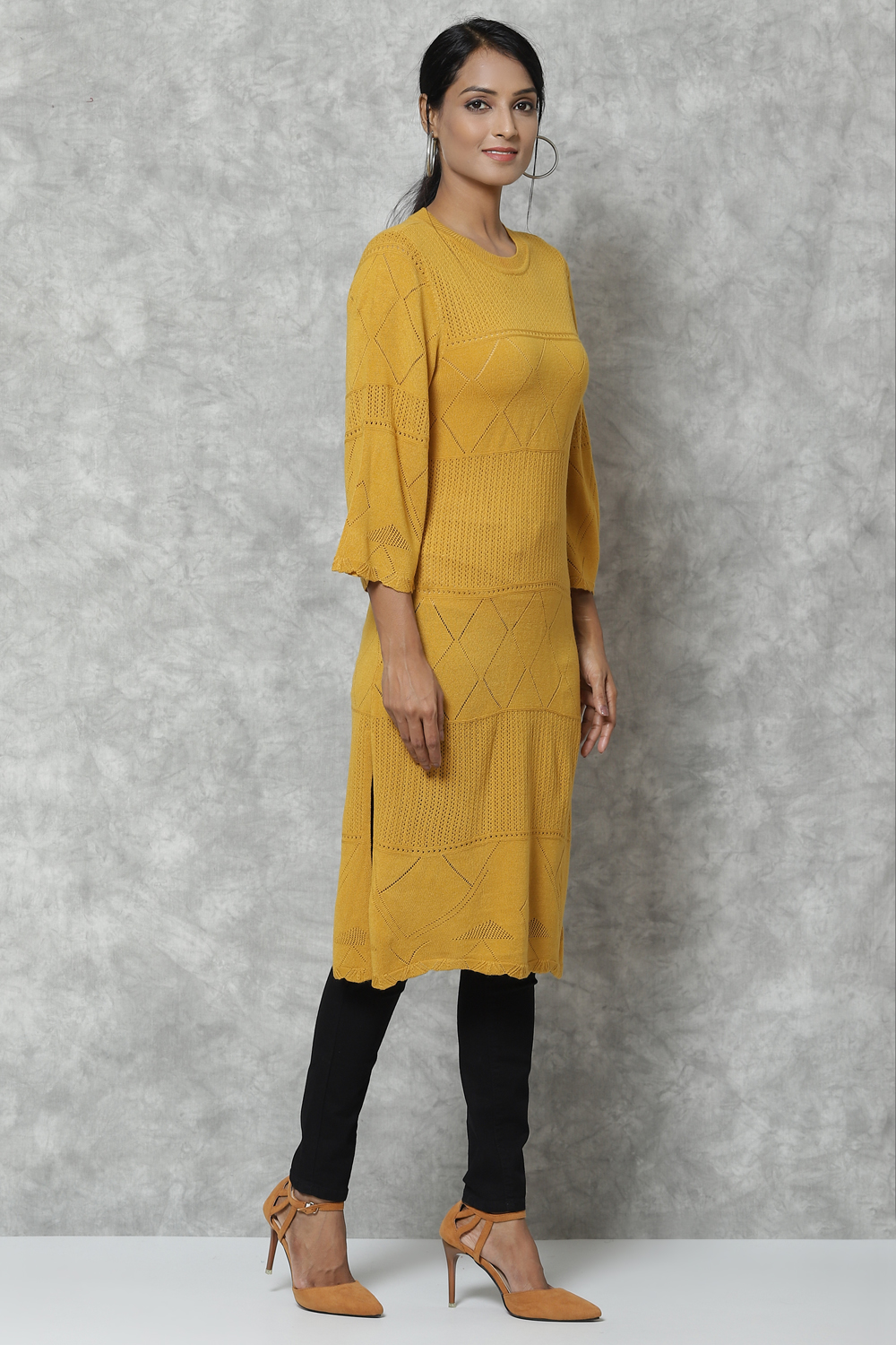 Yellow Straight Acrylic Kurta image number 4