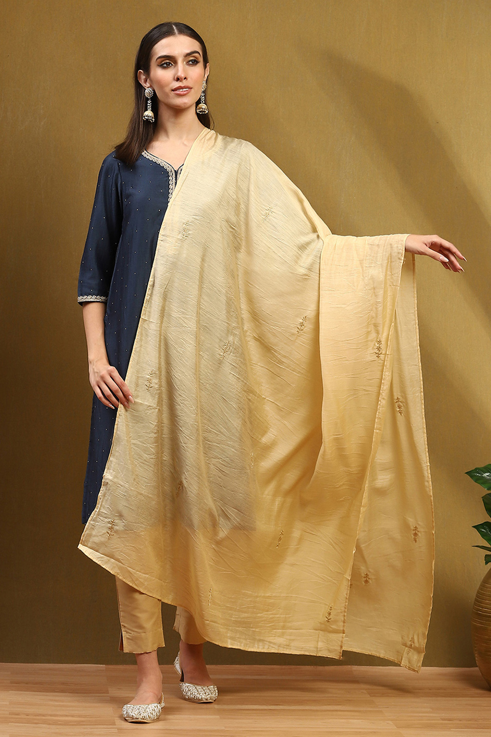 Wine Polyester Dupatta image number 4