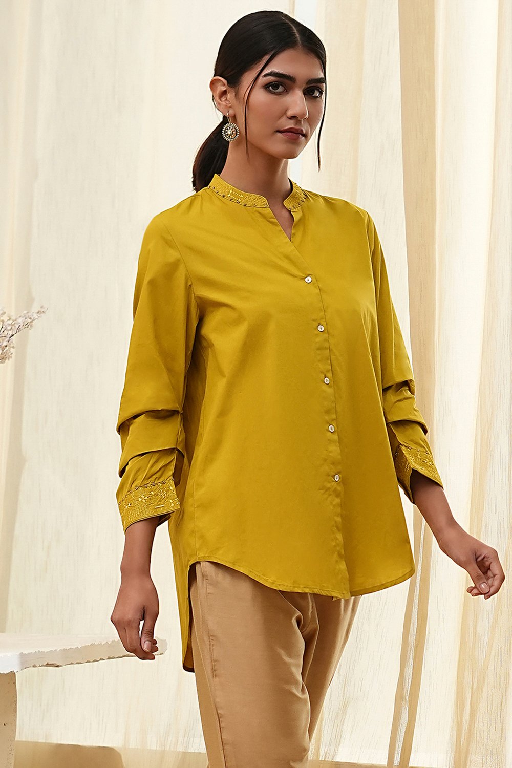 Honey Beige Cotton Solid Shirt image number 4