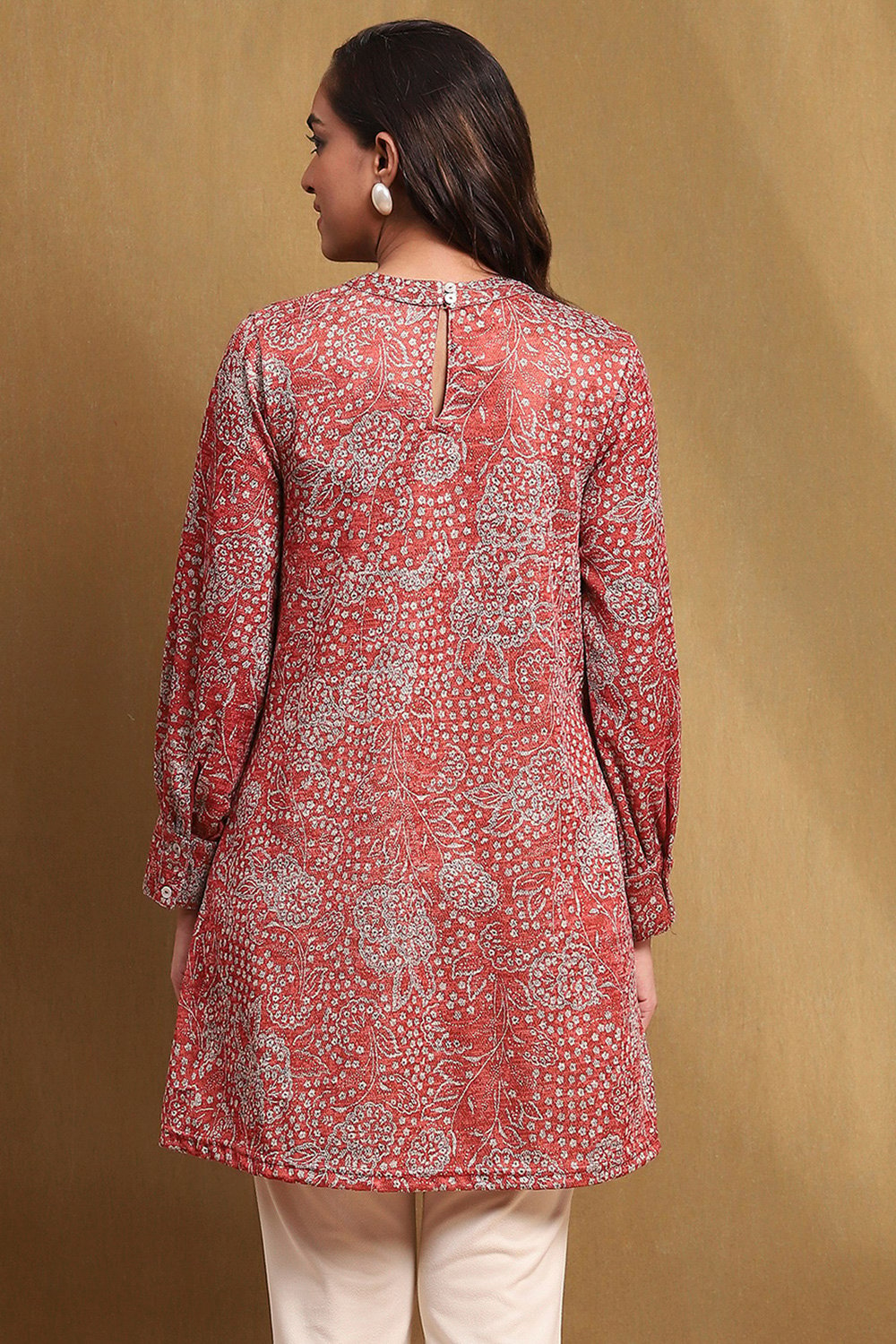 Red Knit Straight Kurti image number 3