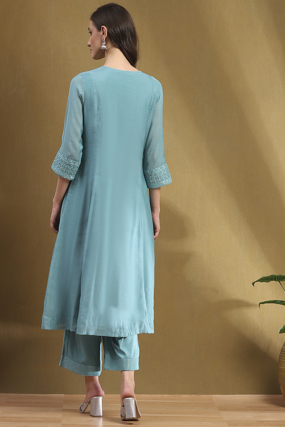 Turquoise Polyester Blend Kalidar Suit Set image number 4