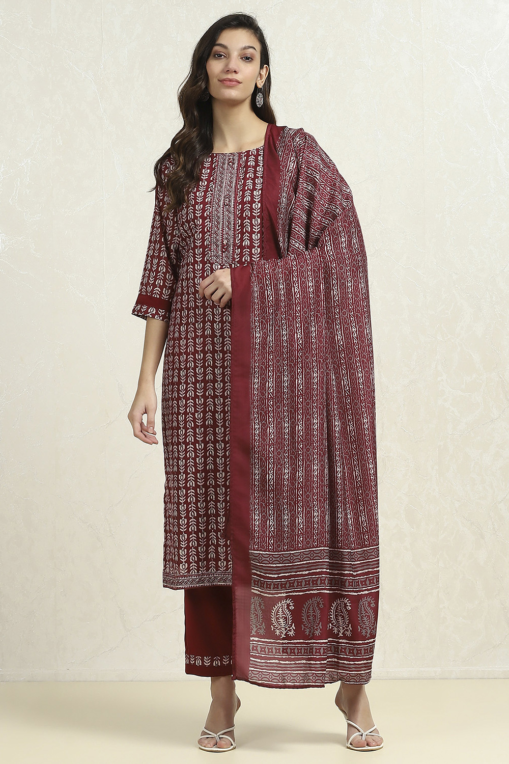 Red Cotton Blend Printed Unstitched Suit Set image number 1