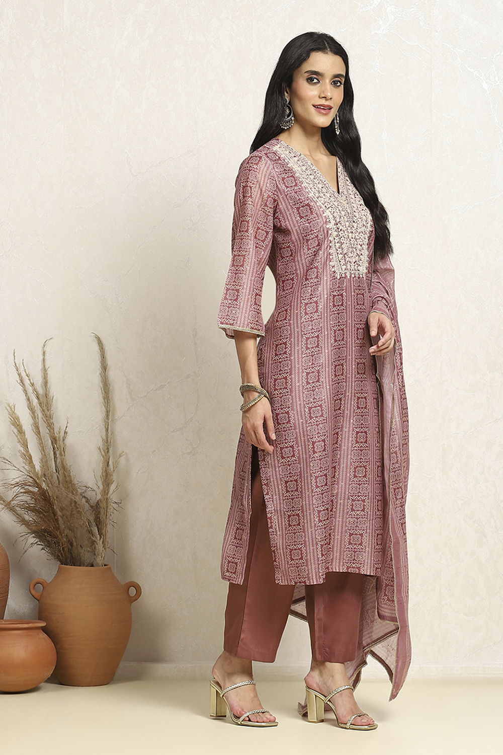 Pink Chanderi Bandhani Printed Unstitched Suit Set image number 6