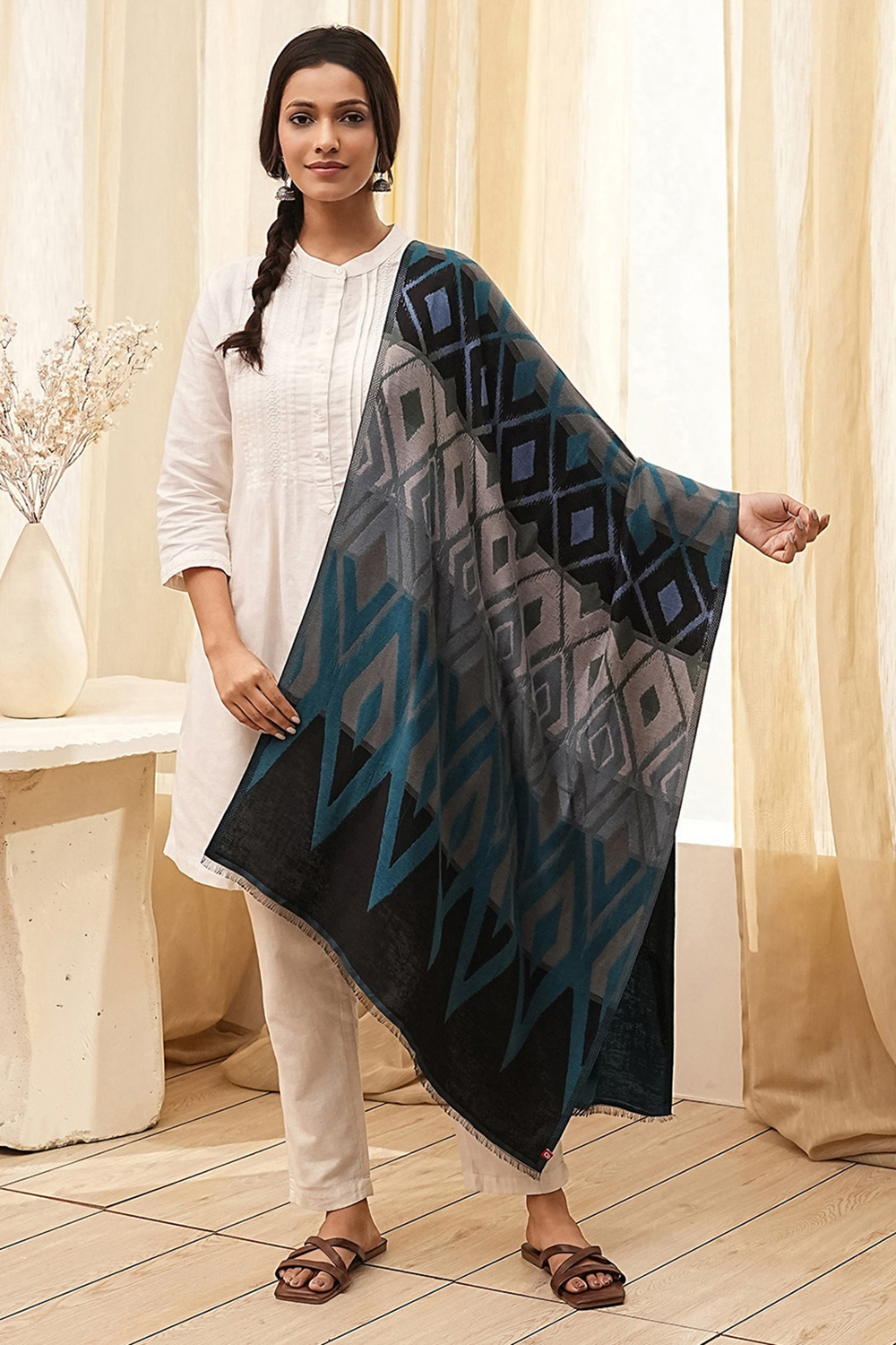 Black Cotton Blend Dupatta image number 3