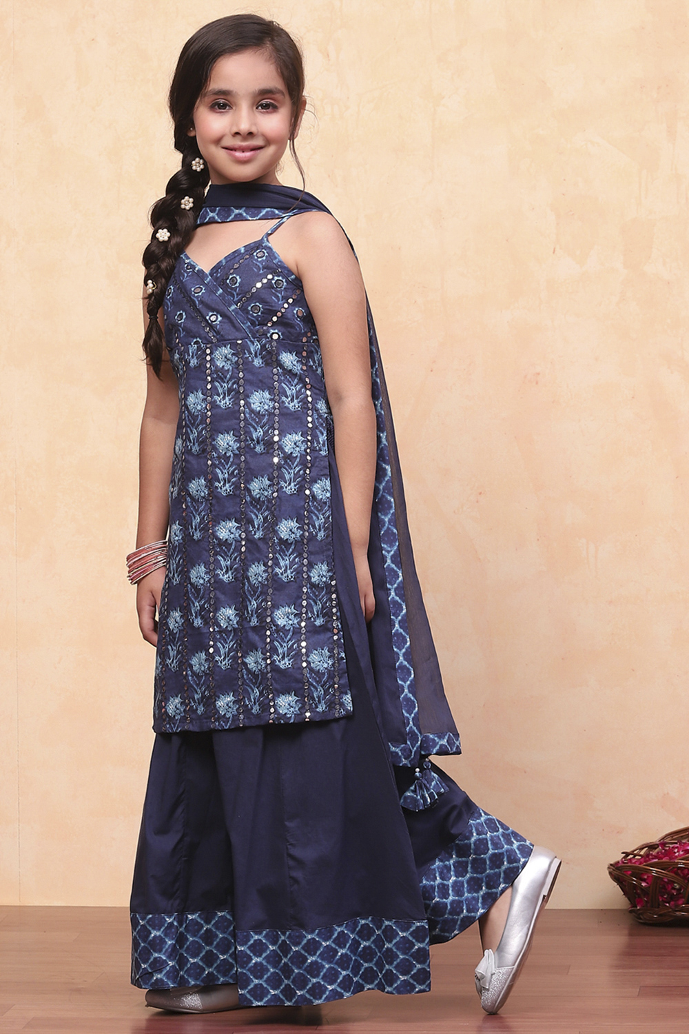 Indigo Cotton Floral Mirror Work Straight Suit Set image number 3