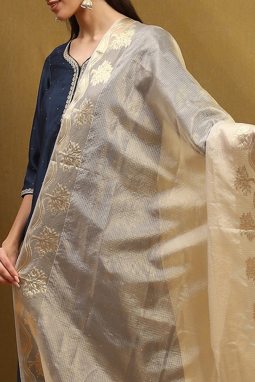 Gold Polyester Dupatta image number 1