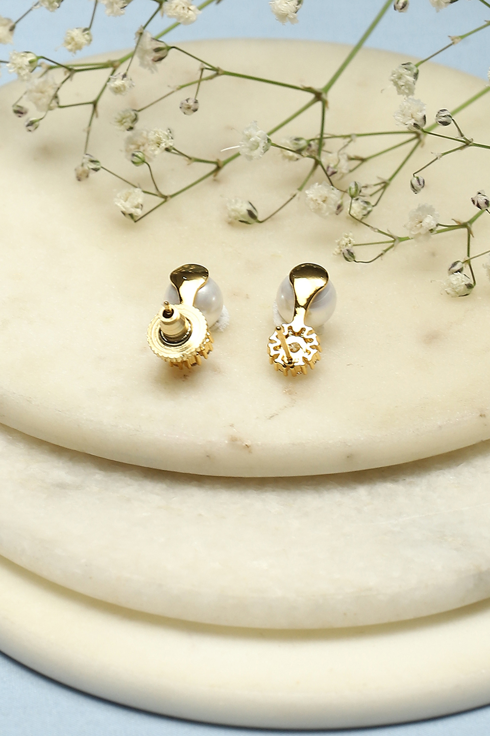 Gold Brass Studs image number 2