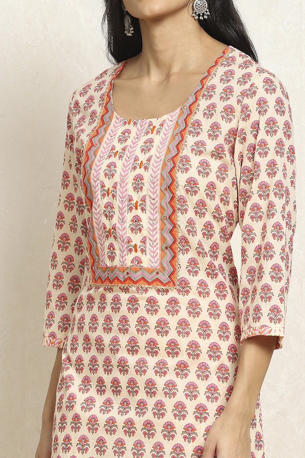 White and Pink Cotton Printed Unstitched Suit Set image number 2