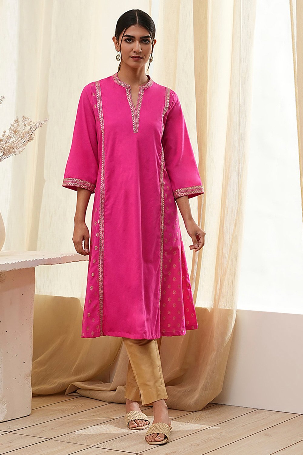 Fuchsia A-Line Kurta image number 5