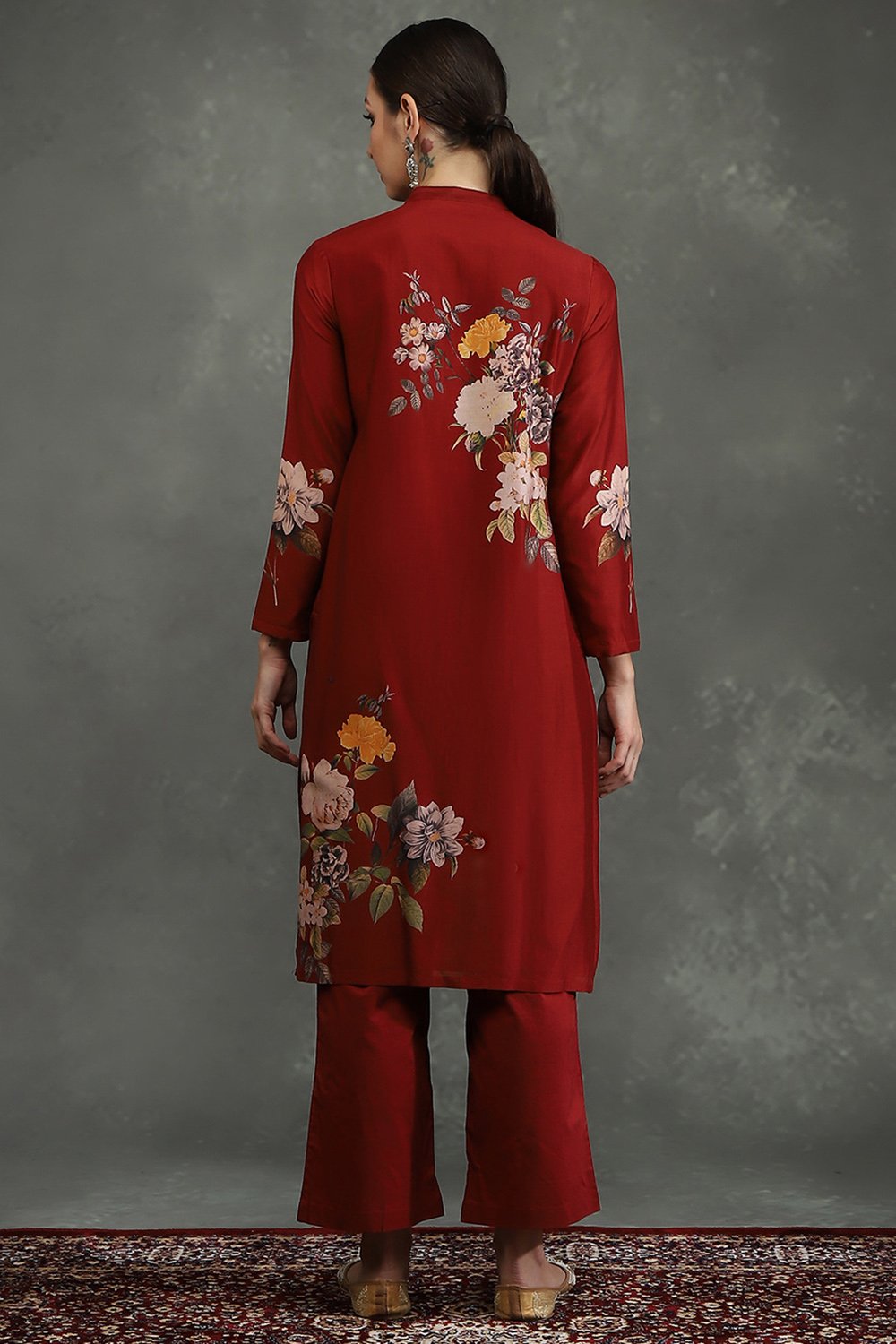 Rohit Bal Maroon Silk Chanderi Floral Printed Straight Kurta Set image number 4