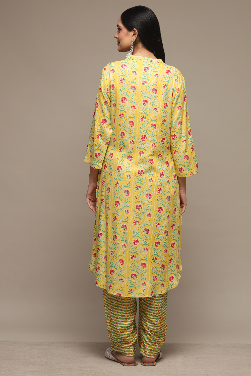 Yellow Rayon Straight Kurta Pants Suit Set image number 4