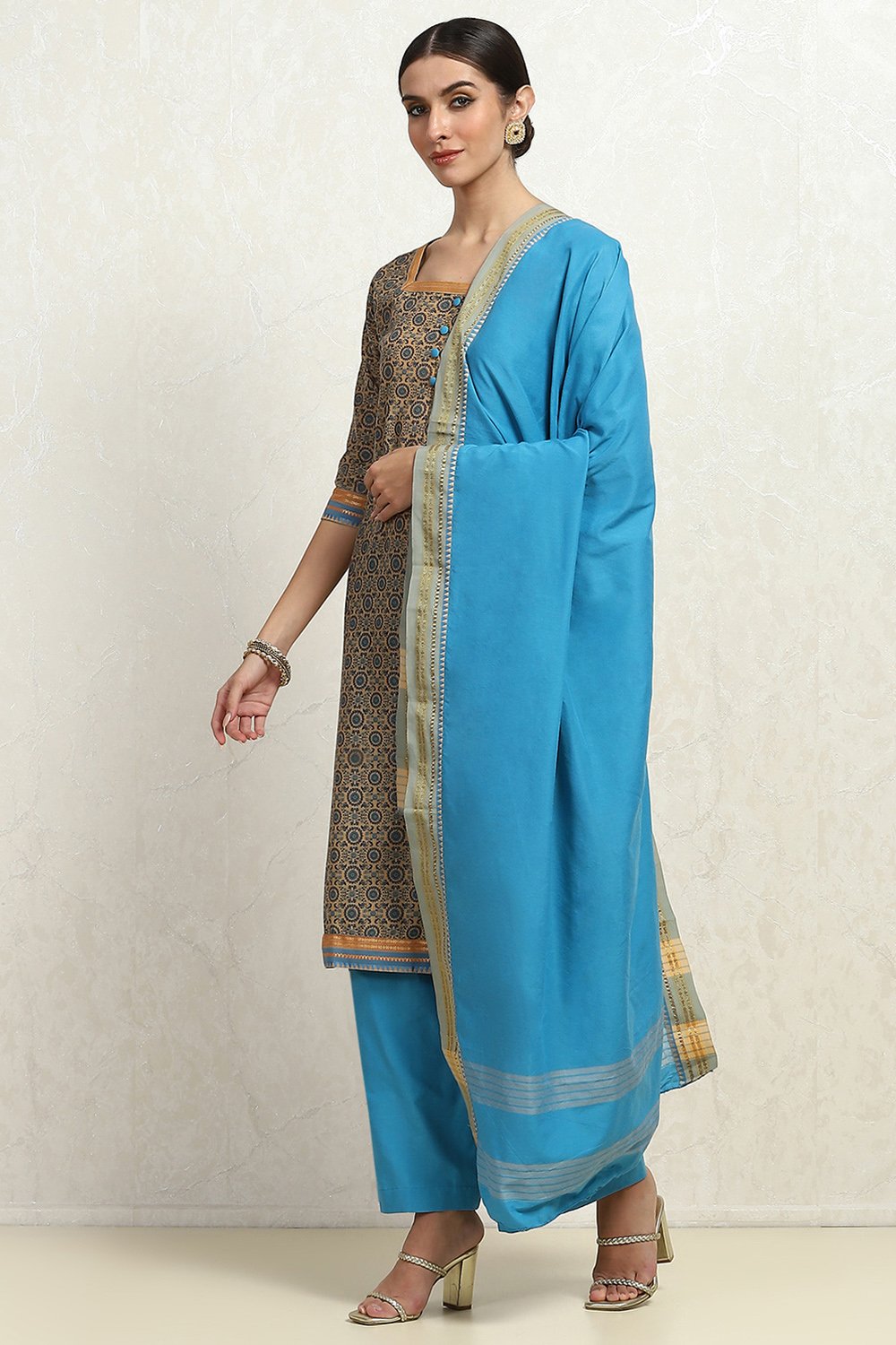 Blue and Beige Cotton Handloom Unstitched Suit Set image number 4