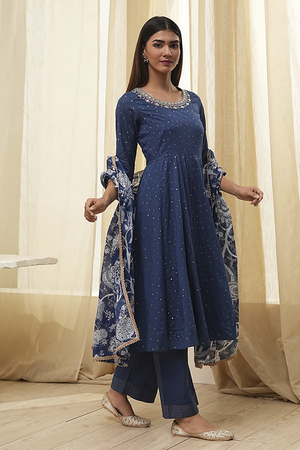 Blue Cotton Foil Printed Anarkali Suit Set image number 5