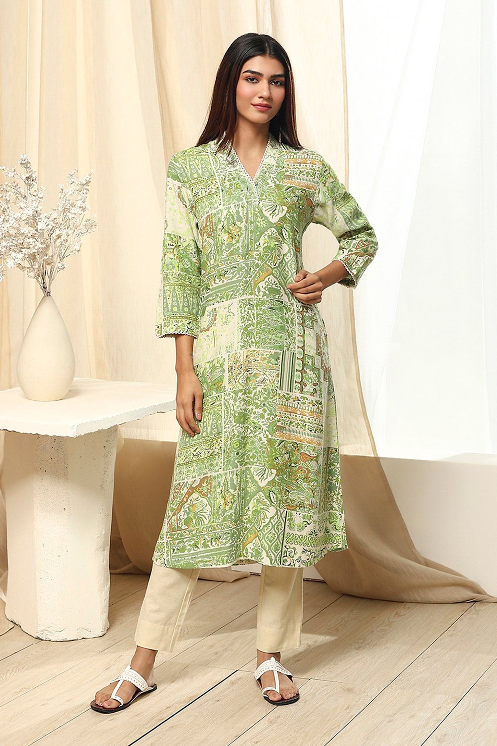 Green Printed Straight Kurta image number 0