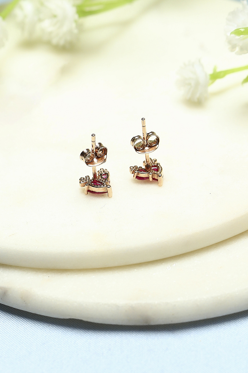 Pink Rose Gold-Plated Everyday Heart-shaped Studs image number 2