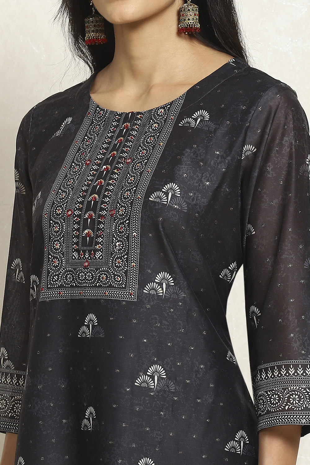 Blue Chanderi Geometric Printed Unstitched Suit Set image number 2