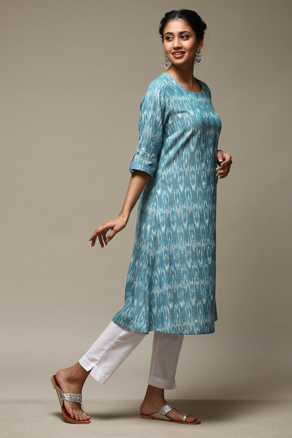 Light Blue Cotton IKAT Straight Yarndyed Kurta image number 4