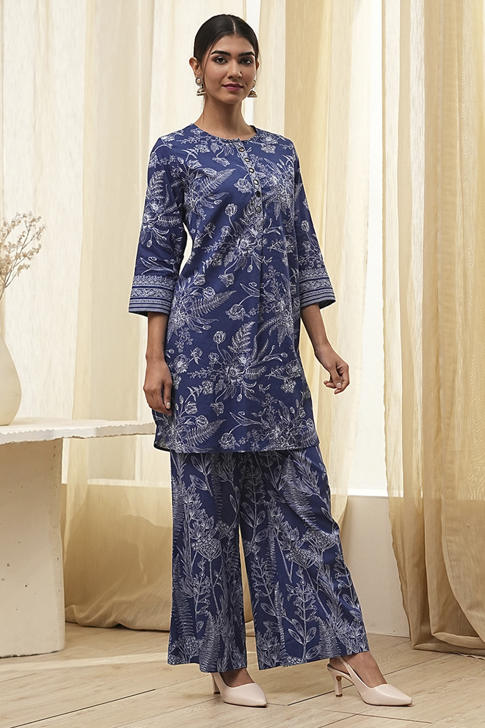 Indigo Cotton Printed Fusion Set image number 5