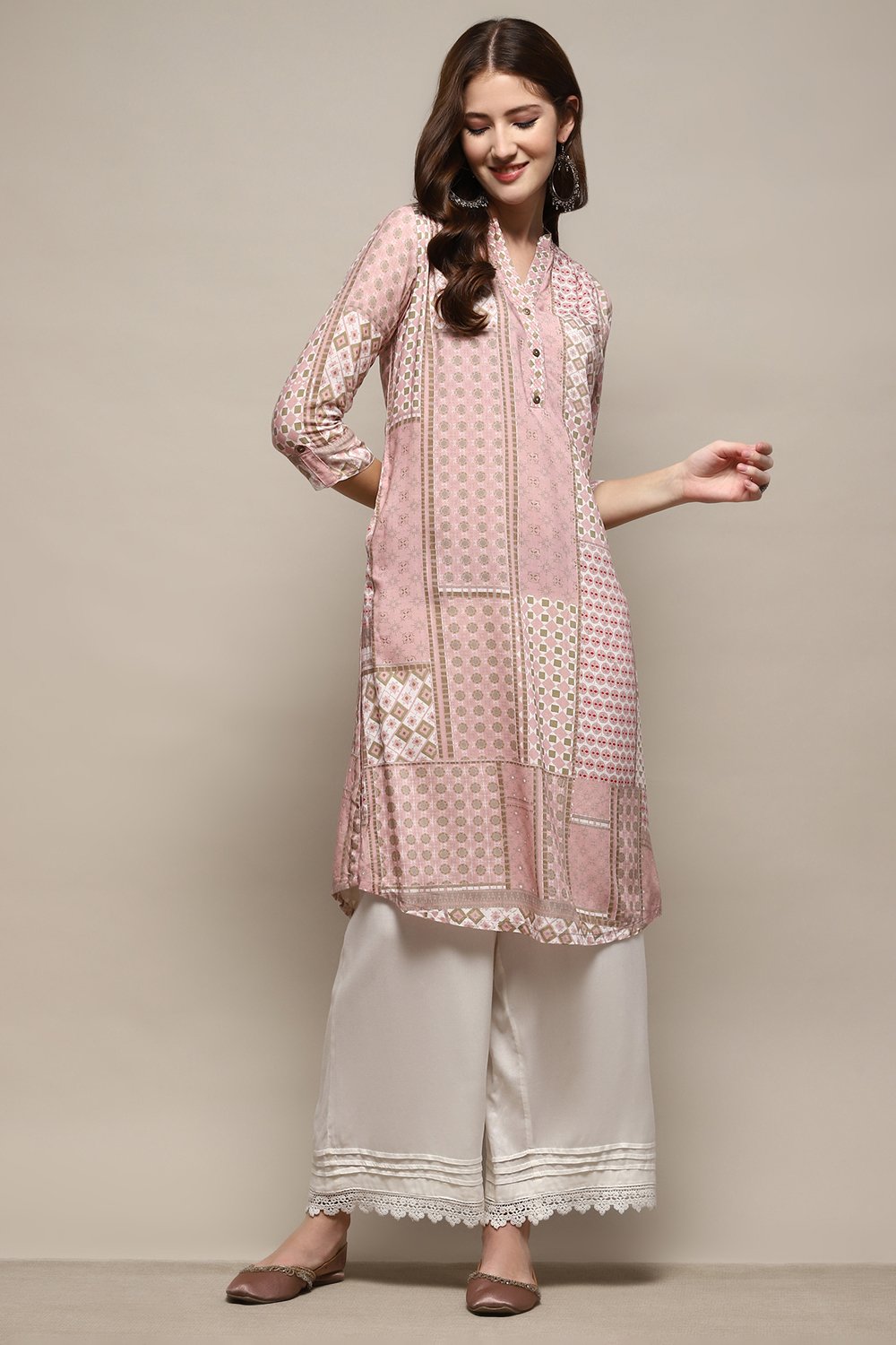 Dusty Pink Rayon Geometric Printed Straight Kurta image number 4