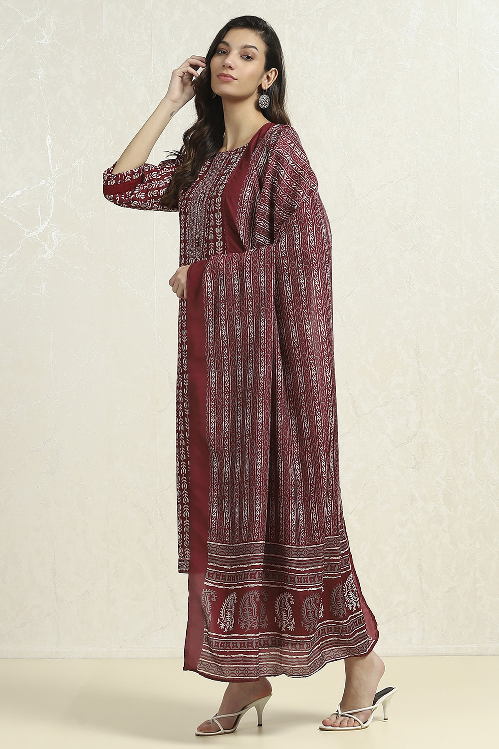 Red Cotton Blend Printed Unstitched Suit Set image number 4