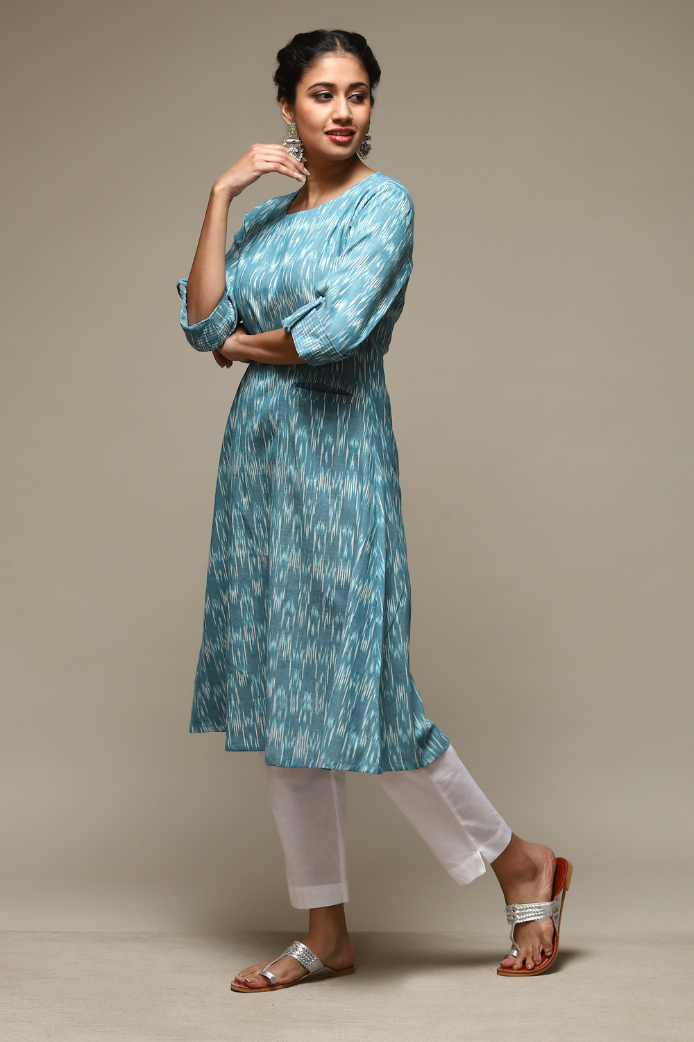 Light Blue Cotton IKAT Straight Yarndyed Kurta image number 2