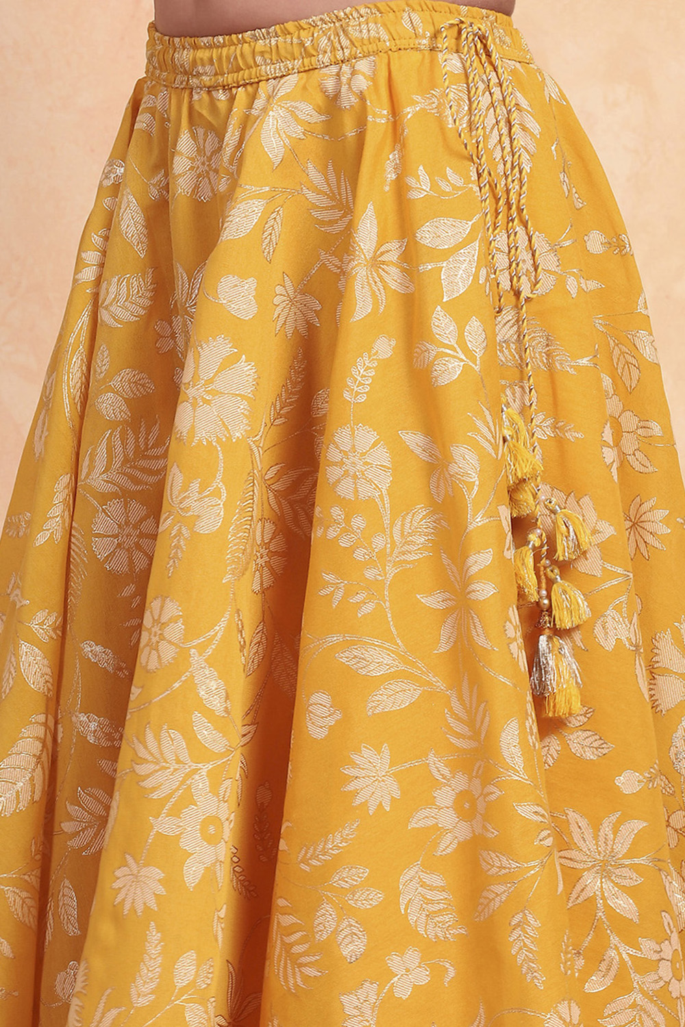 Yellow Polyester Blend Flared Lehenga Set image number 2