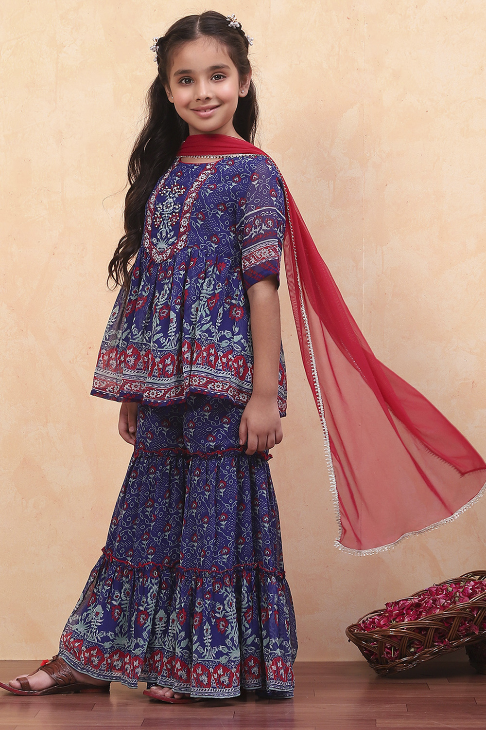 Blue Floral Georgette Gathered Flared Festive Suit Set image number 3