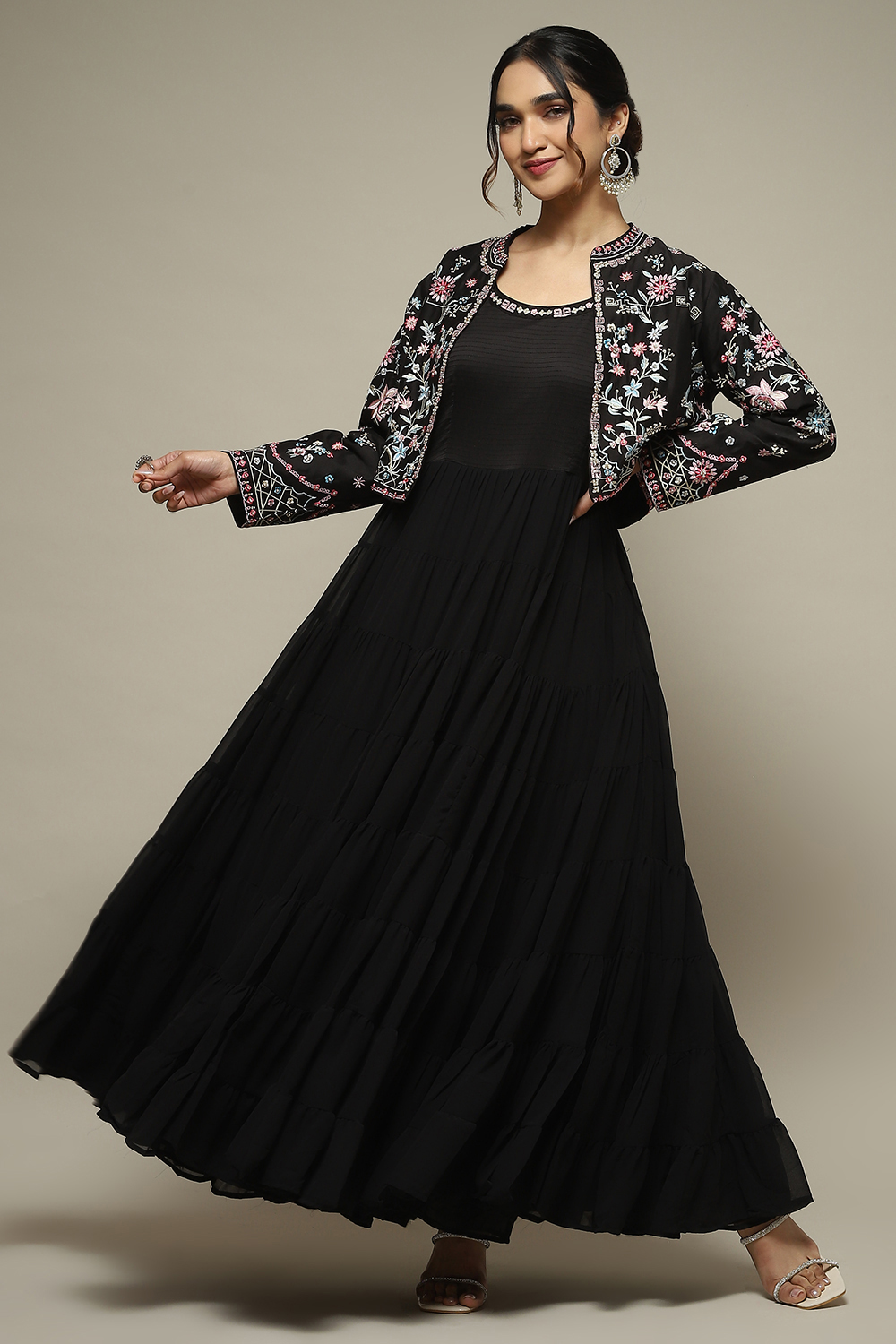 Black Polyester Gathered Embroidered Kurta Suit Set image number 2