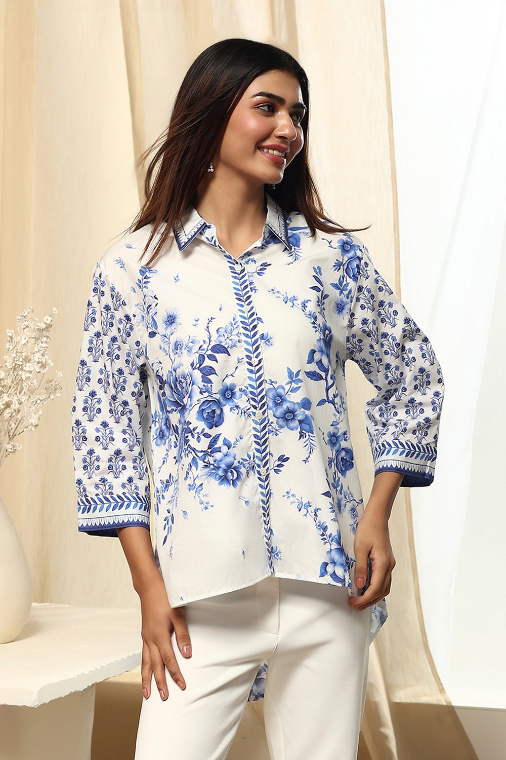 White-Pink Cotton Straight Printed Shirt image number 5