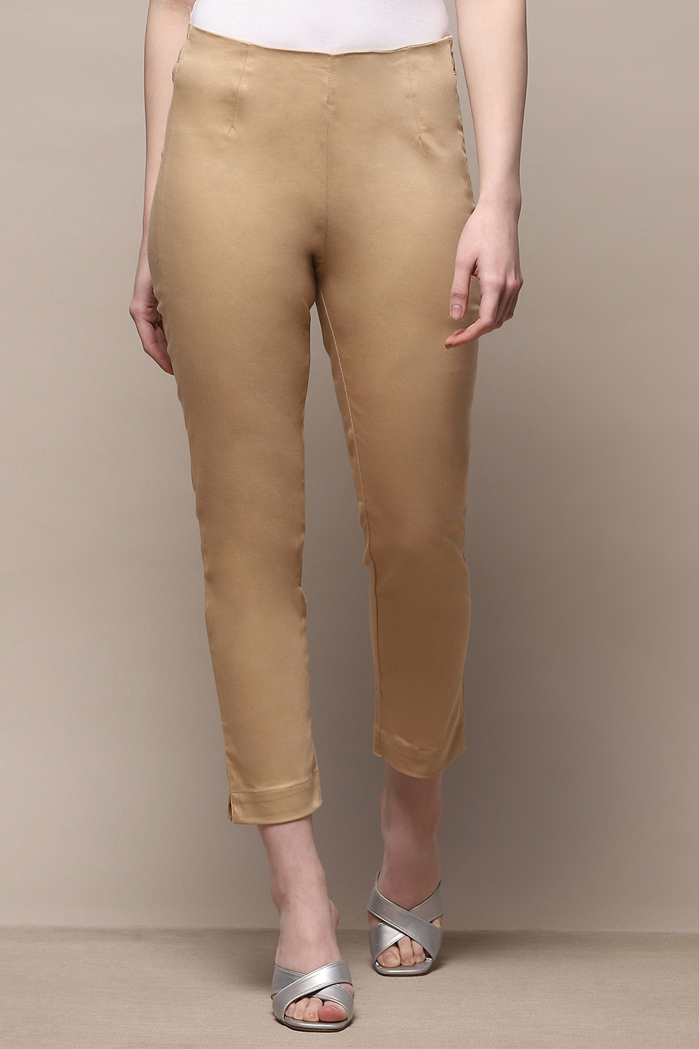 Off White Cotton Blend Narrow Pants image number 5