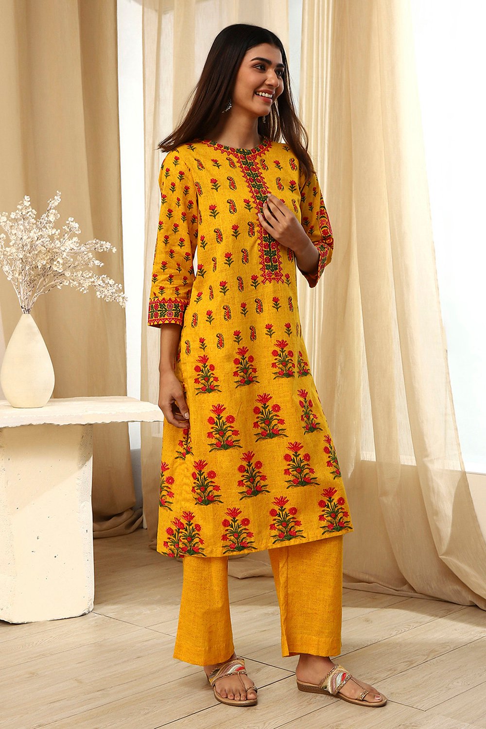 Yellow Pure Cotton Straight Kurta Set image number 5