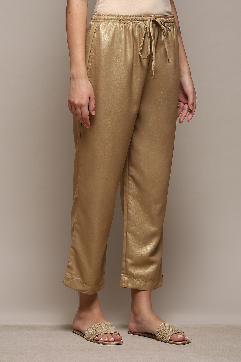 Antique Gold Polyester Slim Printed Pants image number 4