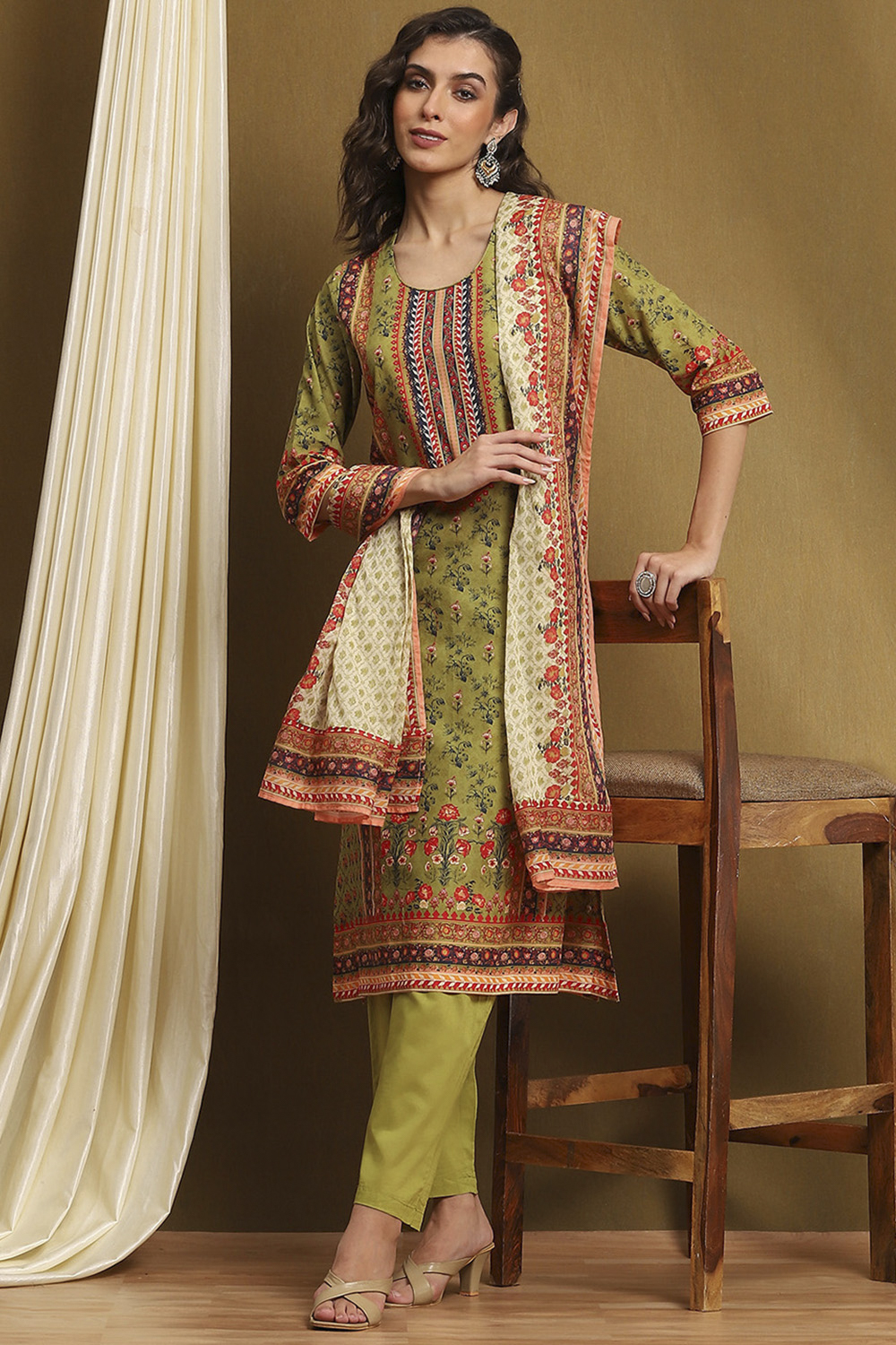 Green Cotton   Straight Suit Set image number 0