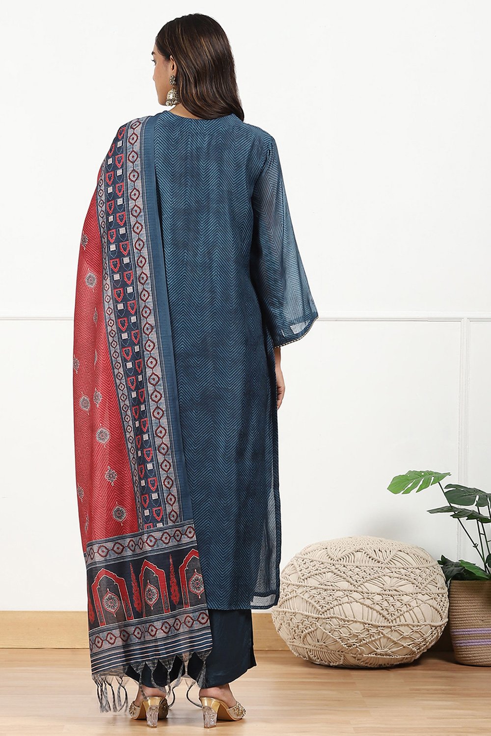 Grey Chanderi Hand Embroidered Unstitched Suit Set image number 3