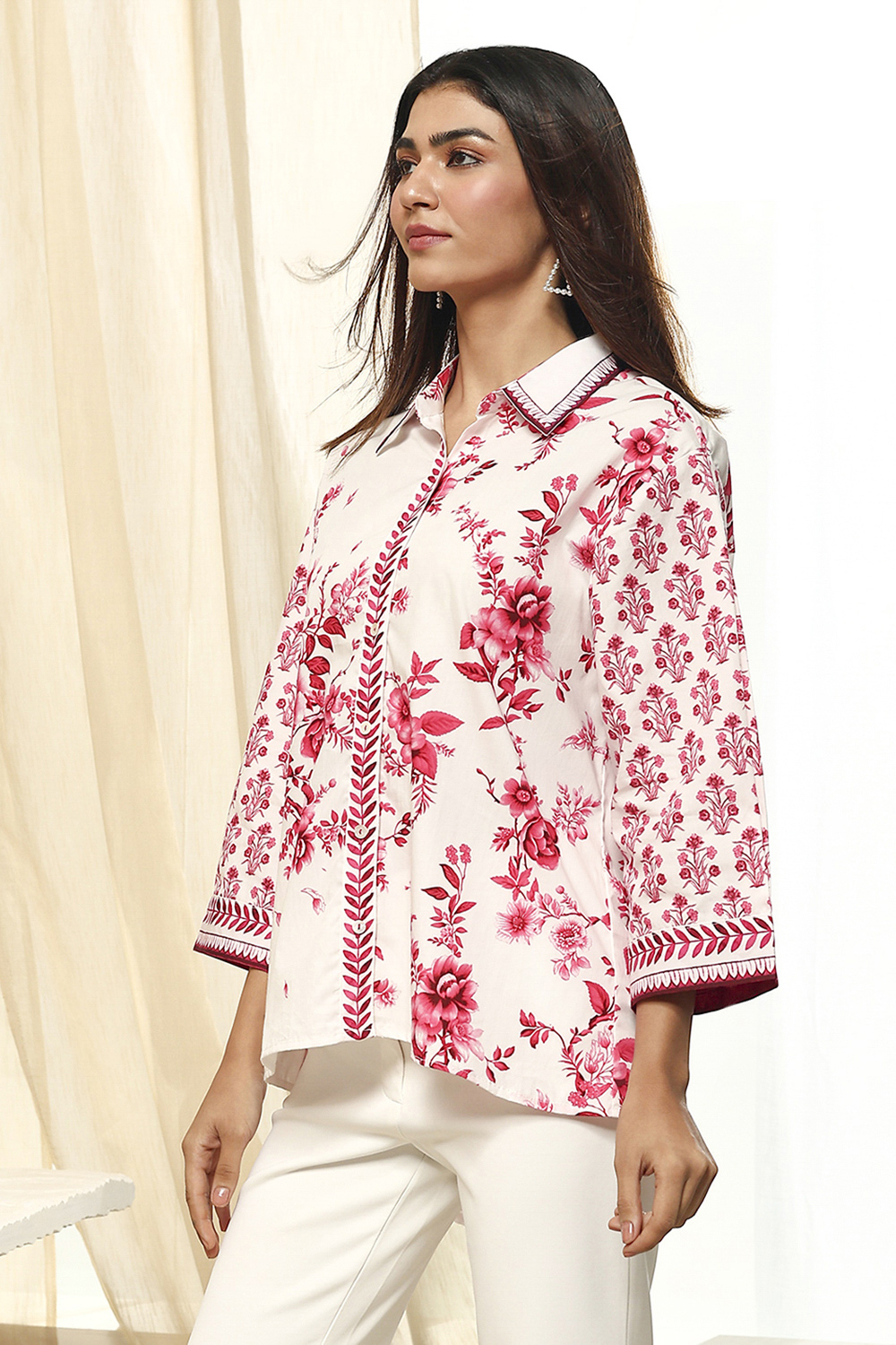 White and Pink Cotton High-Low Straight Shirt image number 2