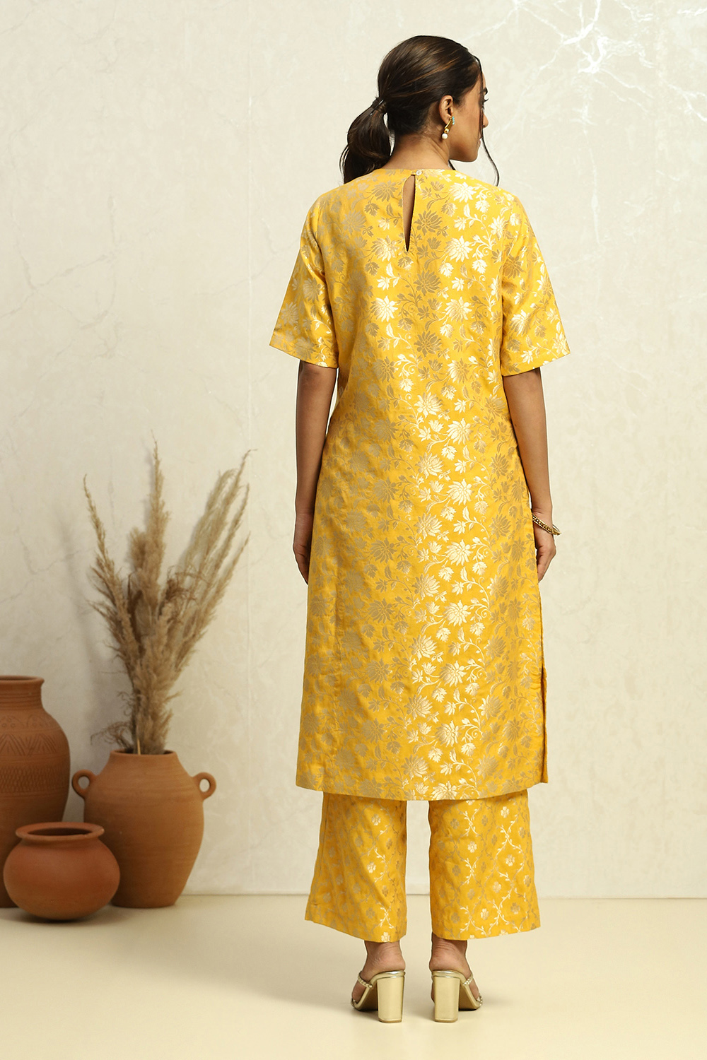 Yellow Jacquard Printed Straight Kurta Set image number 3