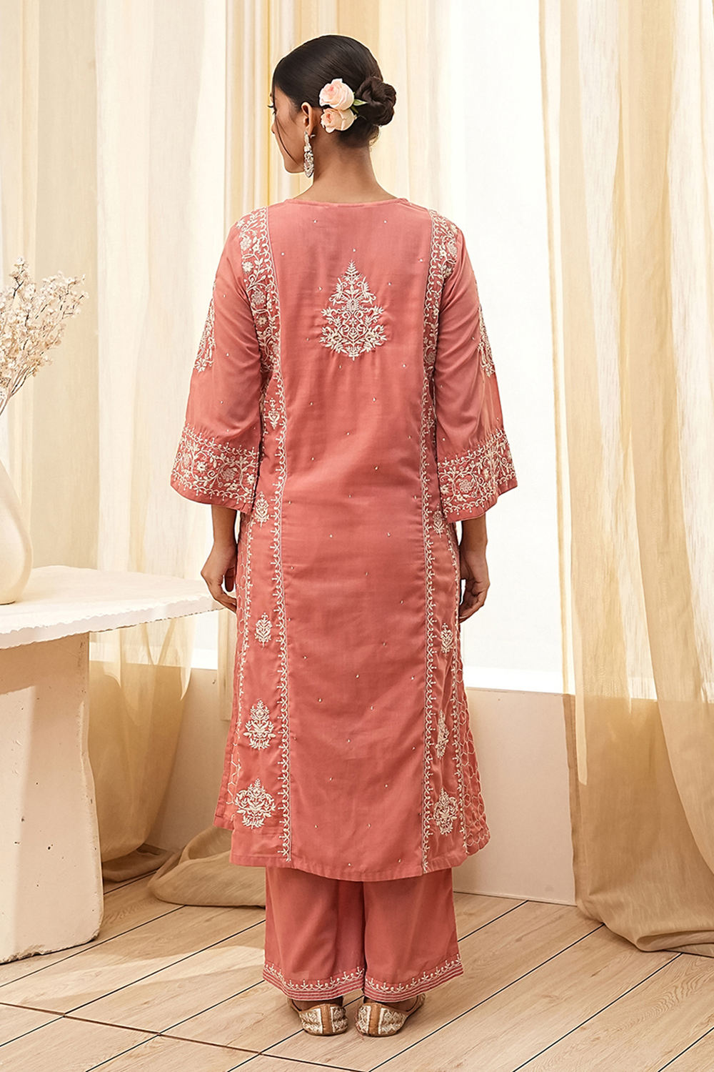 Pink Cotton Blend Embroidered Straight Suit Set image number 4