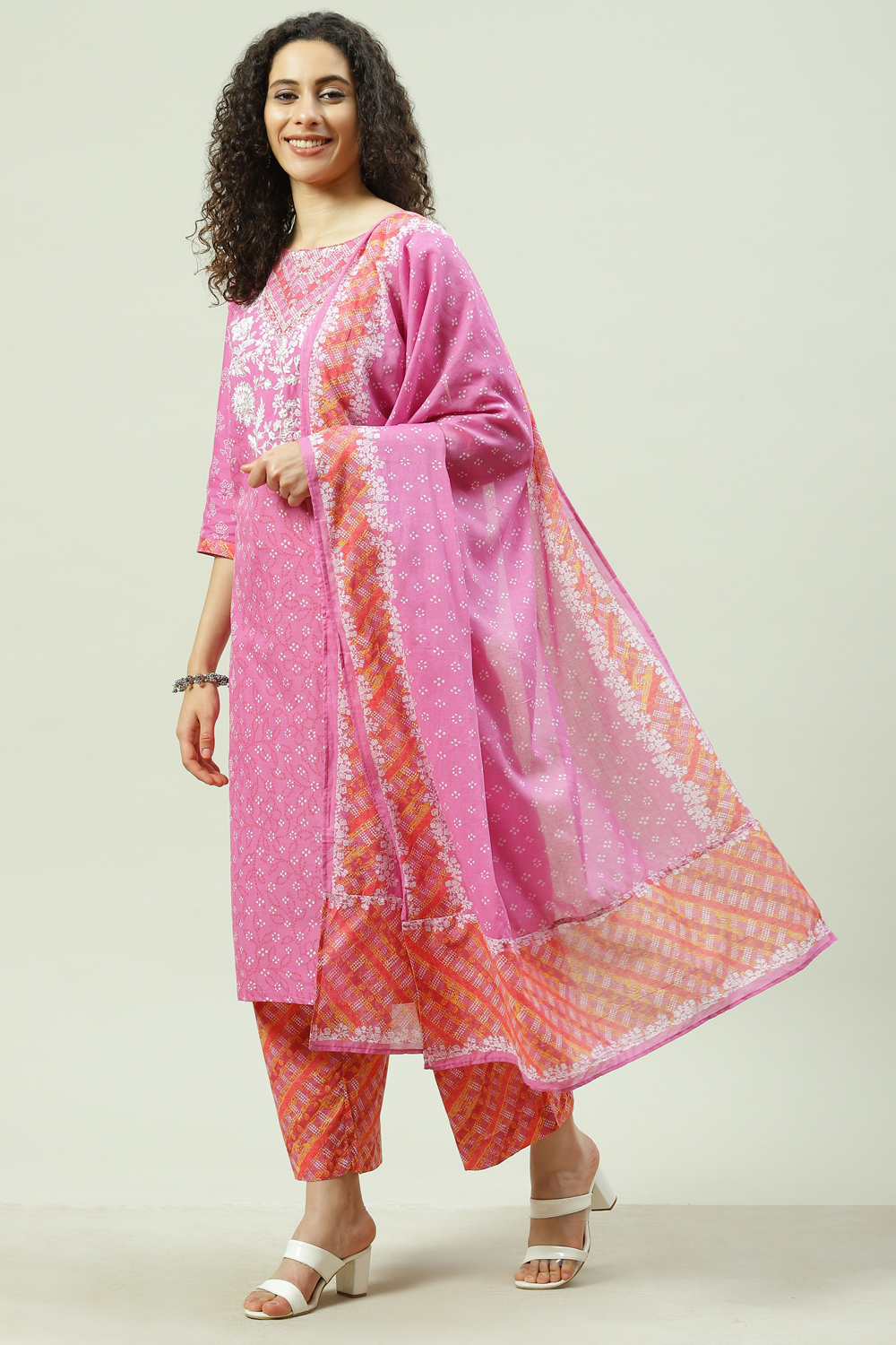 Pink Straight Kurta Palazzo Suit Set image number 7