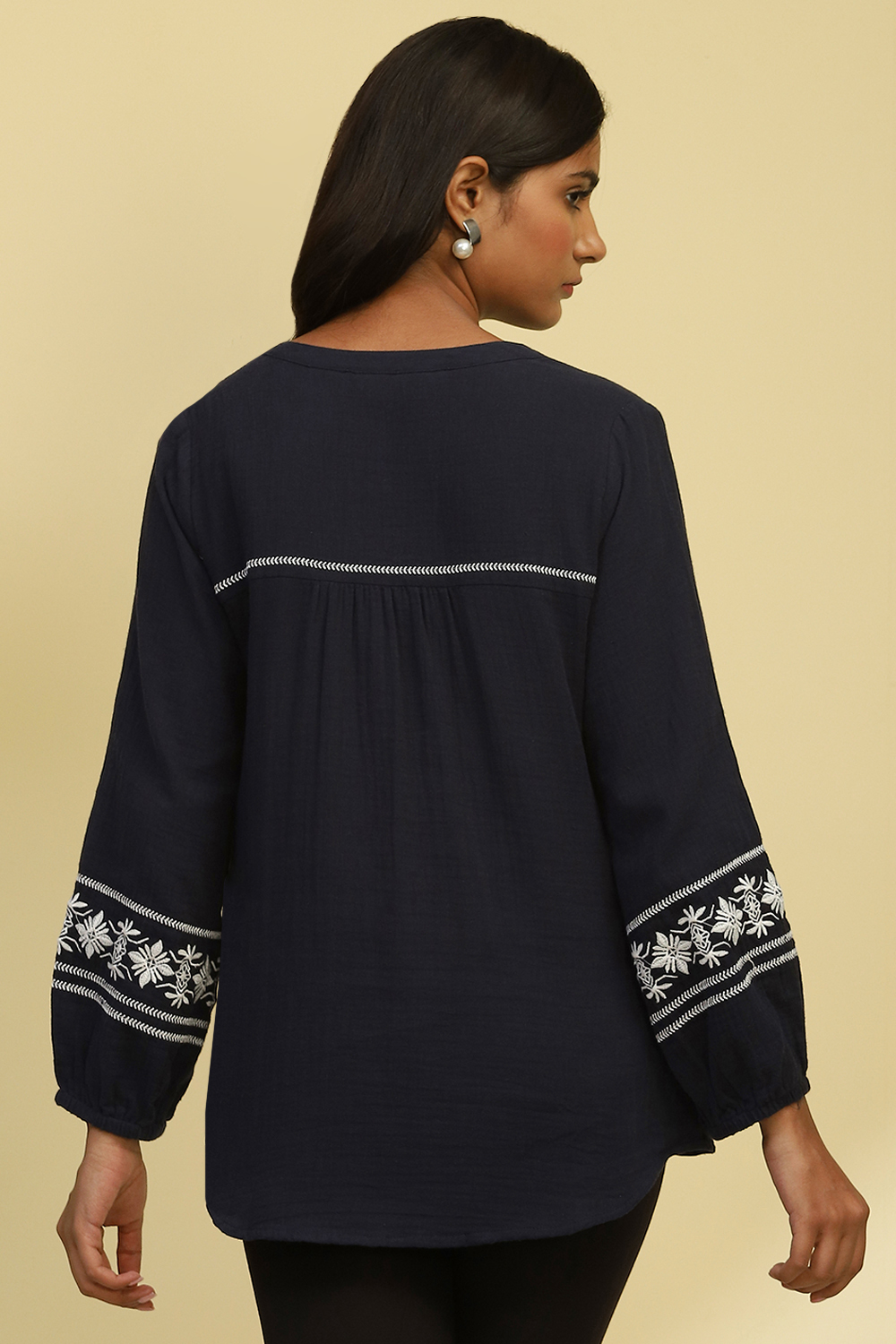 Navy Blue Cotton Solid Straight Top image number 3