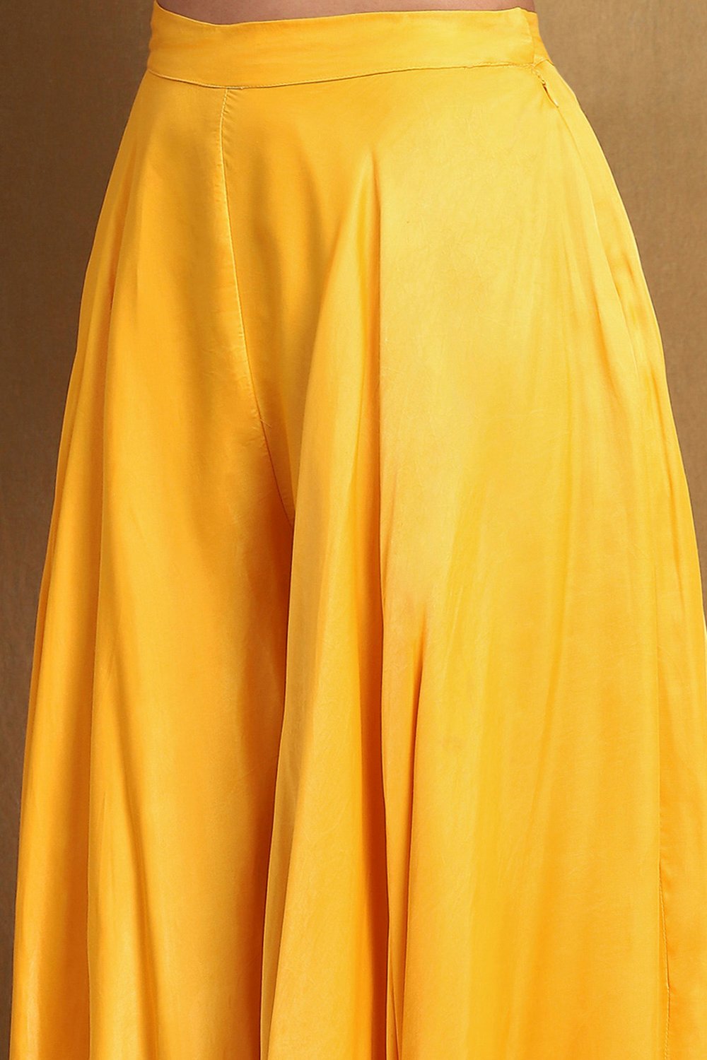 Yellow Viscose Blend Asymmetric Set image number 2