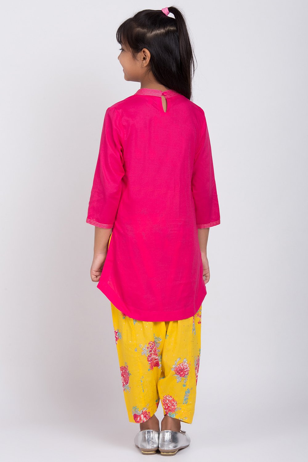 Pink Cotton Straight Kurta Salwar Suit Set image number 4