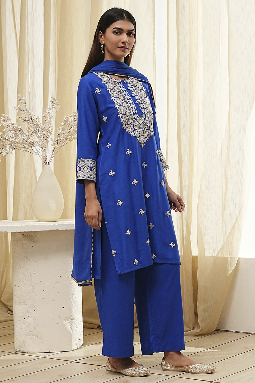 Blue Viscose Rayon Straight Suit Set image number 5