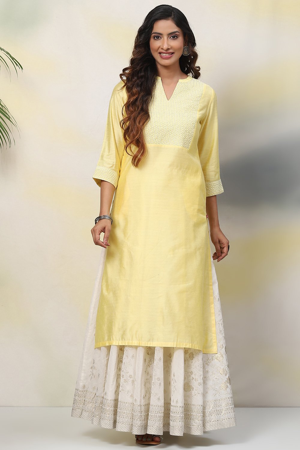 Yellow Straight Nylon Viscose Kurta image number 4